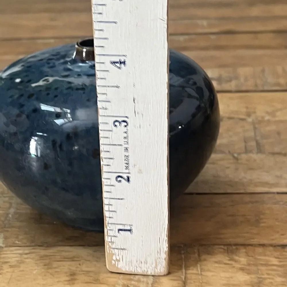 Stoneware Bud Vase 3.5